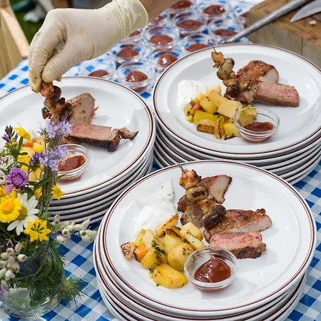 Adelsbergers Bergland 3*