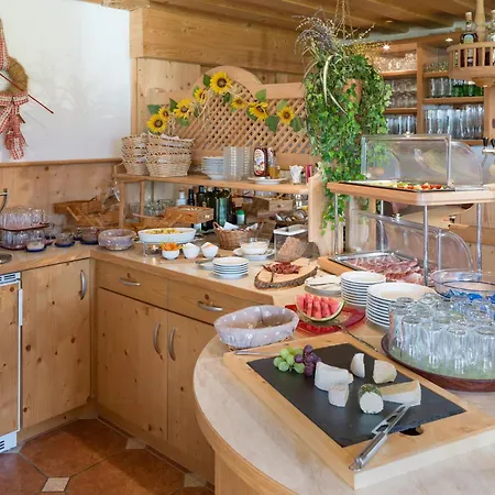 بيت ضيافة Adelsbergers Bergland